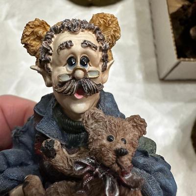 Boyds Bears and Friends Figurine 5" Tall