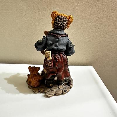 Boyds Bears and Friends Figurine 5" Tall