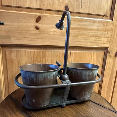 Metal Bathroom Accessory with Removable Cups
