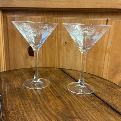 2 Martini Glasses with Etched Pine Cones