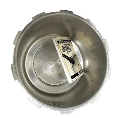 Presto Pressure Cooker Model 01263 with Knob & Booklet
