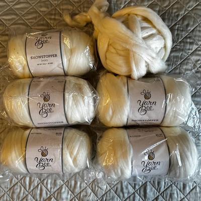 Lot of Ivory Colored Thick Yarn by Showstopper