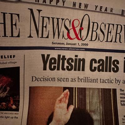 4 Vintage NewsPapers 2000/Putin/Yeltsin/Afghan