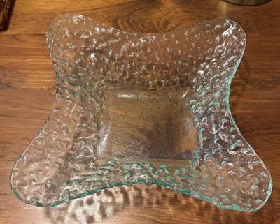 Vintage Textured Art Glass Dish/Bowl w Wavy Rim