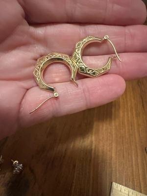 Pair of VIntage 14 K Gold Hoop Octagonal Earrings, Maker JAW