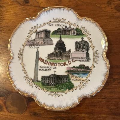 Souvenir Plate Lot of 2 Washington DC & Six Flags Over Georgia