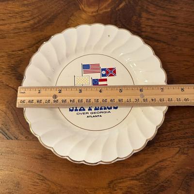Souvenir Plate Lot of 2 Washington DC & Six Flags Over Georgia
