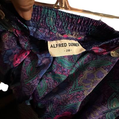 Women's Lot of Vintage Dresses, Tops, Skirts+