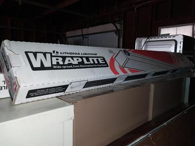 NEW IN BOX LITHONIA CEILING LIGHT