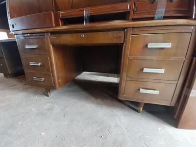 WOODEN SIX DRAWER DESK
