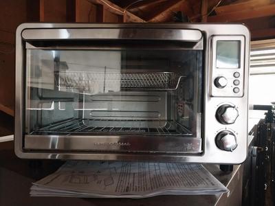 HAMILTON BEACH TOASTER OVEN