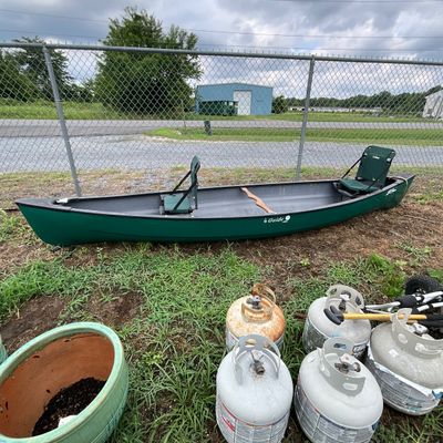 366 L.L. Bean Old Town "Guide" Canoe with Canoe Cart & 2 Paddles