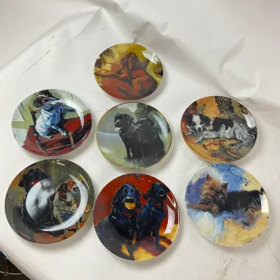 677 Canine Collector Plate Set – 7 Decorative Dog Plates by Neiman Marcus & Franklin Mint