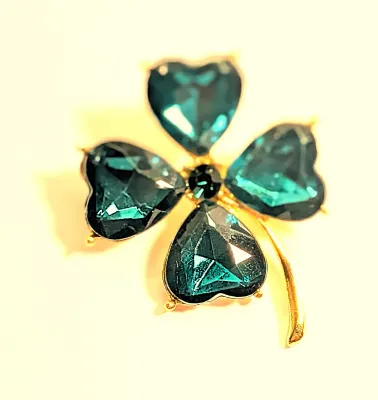 **NEW ARRIVAL** GREEN 4-Leaf CLOVER BROOCH (1" x 1") with Deep Green HEART-Shaped Stones on a Gold Tone Setting
