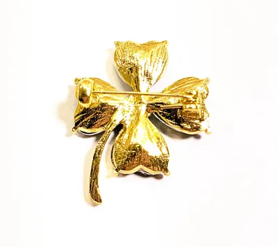 **NEW ARRIVAL** GREEN 4-Leaf CLOVER BROOCH (1" x 1") with Deep Green HEART-Shaped Stones on a Gold Tone Setting