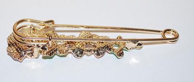 Beautiful Large Bejeweled PIN (3" x ¾") with PURPLE Stones on Blossoms & Leaves on a Gold Tone Pin