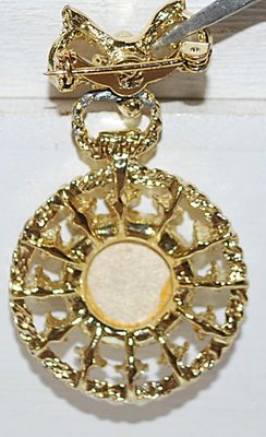 GREEN Stones & Faux Pearls "CLOCK" BROOCH (2¼" x 1¼") with Gold Tone Setting