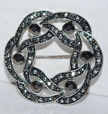 Circular Swirls of GRAY Stones BROOCH (1¾" Diam.) on a Silver Tone Setting