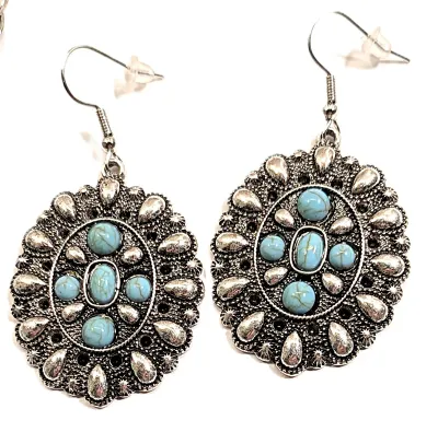 *** NEW ARRIVAL *** FAUX Blue Crackled "TURQUOISE STONES" JEWELRY SET with Choker NECKLACE (10" L + Circle PENDANT +...