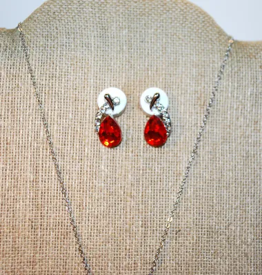 ORANGE PEAR Shaped Beveled Glass Stone JEWELRY SET with NECKLACE (15" L, Jeweled Side "Swirl" Accent Pendant + Silver Tone...