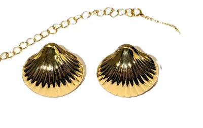 Gold Colored "SHELLS" JEWELRY SET with NECKLACE (16" L+ Shell Pendant + Lobster Clasp) and MATCHING EARRINGS with Wire...