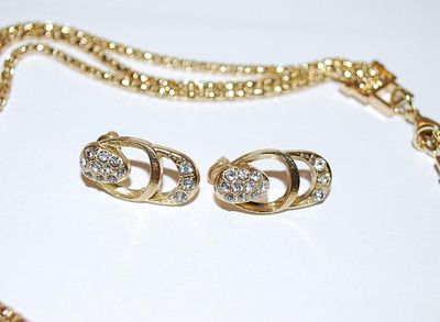 Beautiful Gold Colored Bejeweled 6-Strand DANGLES NECKLACE (22" L + Lobster Clasp) JEWELRY SET with Matching BRACELET (2-3"...