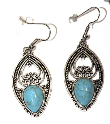 Crackled BLUE Pear Shaped Jade-Style JEWELRY SET with NECKLACE (16"-17" L + PENDANT + SILVER Tone Chain/Lobster Clasp) and...