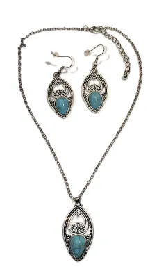 Crackled BLUE Pear Shaped Jade-Style JEWELRY SET with NECKLACE (16"-17" L + PENDANT + SILVER Tone Chain/Lobster Clasp) and...