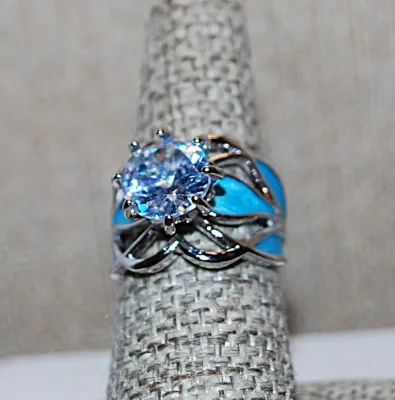 **NEW ARRIVAL** Size 10 Large Round Single "Diamond-Style" Clear Stone RING with BLUE Enamel Side Accent "Leaves" on...