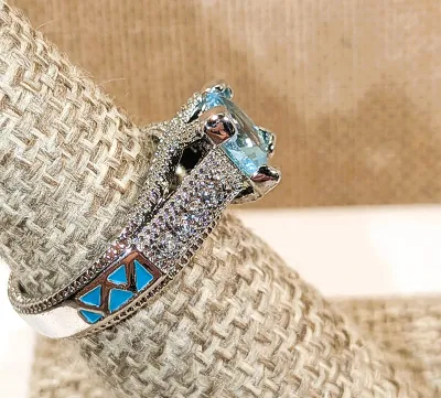 **New Arrival** Size 7¼ Light BLUE Main Transparent Stone RING with Jeweled Side Accents and Enameled Design on a Silver Tone Setting...