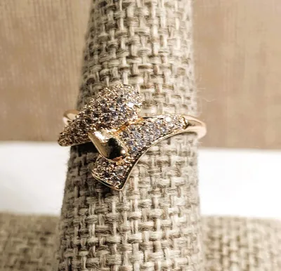 **New Arrival** Size 7¾ Bejeweled SNAKE RING with Tiny Clear Stones on a Thin Gold Tone Setting & Band (1.8g)