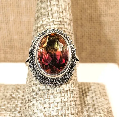**New Arrival** Size 8½ Red, Purple & Yellow Colored Oval, Beveled IRIDESCENT-STYLE Glass Stone RING with Frame Surround on a Silver...
