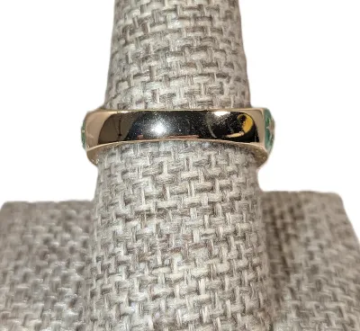 **New Arrival** Size 7¼ Beautiful PINK & GREEN Design Enamel RING with Horizontal Green Opaque Cabochon Main Stone on a Gold Tone...