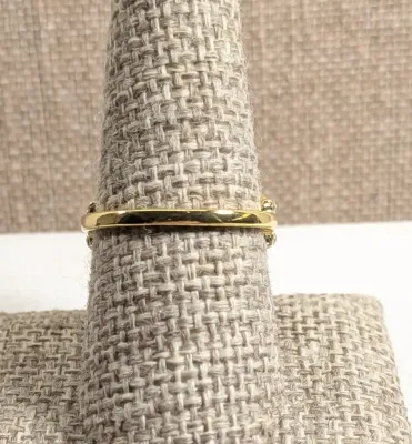 Size 8½ Gold Colored "Web-Like BOUQUET" RING with 22 Tiny Clear Stones on the Points and 6-Prong Clear Center Main Stone &...