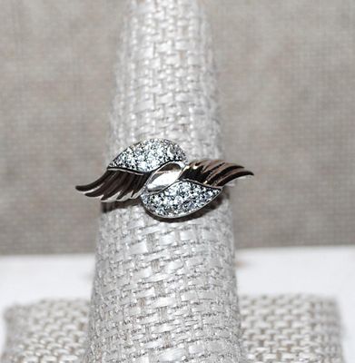 Size 7 Silver Colored "JEWELED WINGS" RING with 2 Feathered Styles Clear Stones Wings on a Silver Tone Setting & Band (3.1g)