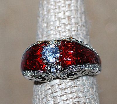 Size 7 Marked .925 "Puffy" VERY DEEP RED Party Ring with a Single Main Clear Round Stone on a Silver Band (6.7g)