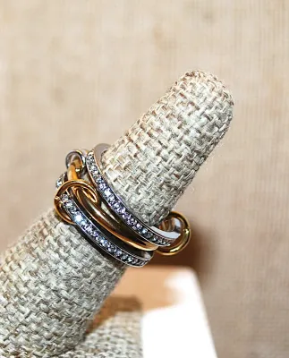 Size 8¼ Interesting & Fun INTERLOCKING CIRCLE 3 RINGS SET with Both Gold & Silver Tone and Stone Accents (5.0g)