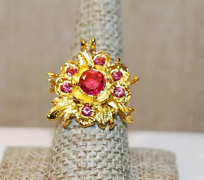 Size 6¼ Gold Colored "Spikey" FLOWER RING with Deep PINK Center Stone and 6 Pink Accent Stones on a Gold Tone Setting (9.2g)