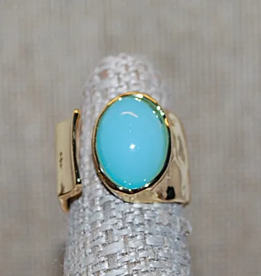 Size 5 Large Oval "Robin's Egg" BLUE STONE RING with FRONT SIDE SPLIT Gold Tone WIDE BAND (7.9g)