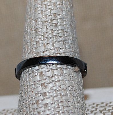 Size 6½ Marked .925 NEW COLORS !!! Interesting "PURPLE on MAGENTA" Rectangle "Panel" of Stones RING with Large Oval...