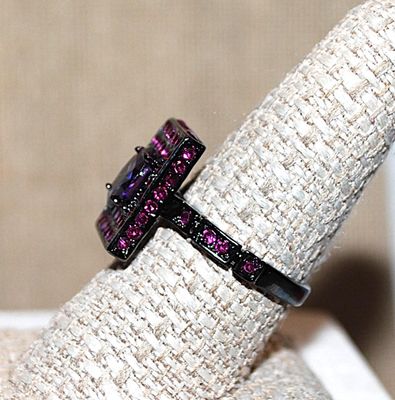 Size 9 Marked .925 NEW COLORS !!! Interesting "PURPLE on MAGENTA" Rectangle "Panel" of Stones RING with Large Oval...