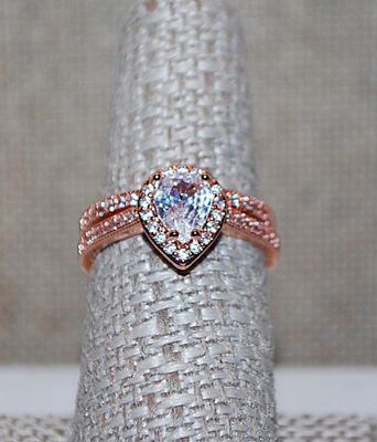 Size 7 Rose Gold WEDDING SET RINGS with Clear PEAR Center Stone & Bejeweled Surround and Side Band Accents on a Rose Gold Band (4.1g)