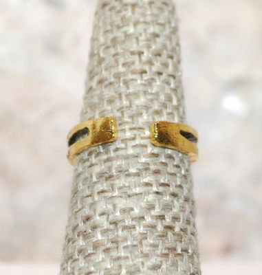 Size 5½ TOE RING with "2 Split Rows" on a Gold Tone OPEN BAND (1.4g)