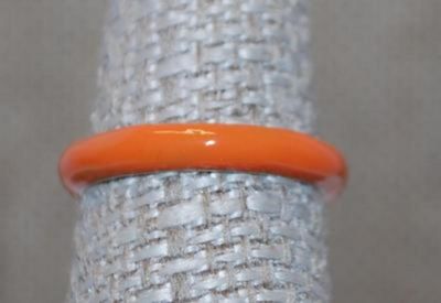 Size 9 Bright Orange Enamel Style Ring with Single Round Stone (2.8g)