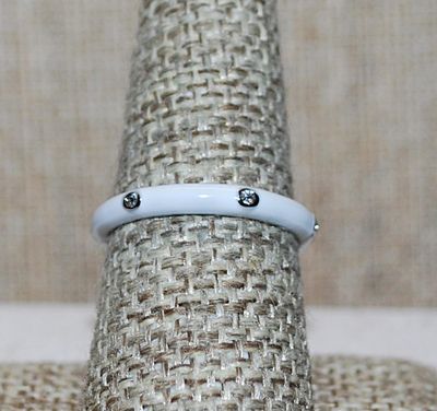 Size 8 Delicate WHITE Enamel Ring with 6 Accent Clear Stones on a Silver Tone Band (2.2g) - STACK ALL COLORS for a REAL IMPACT