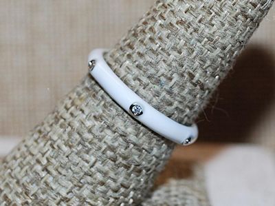 Size 8 Delicate WHITE Enamel Ring with 6 Accent Clear Stones on a Silver Tone Band (2.2g) - STACK ALL COLORS for a REAL IMPACT