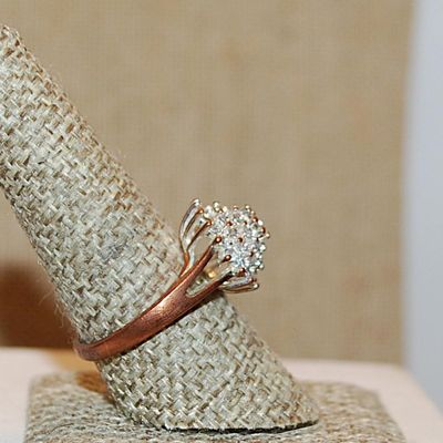 Size 9 Beautiful Bejeweled Rose Gold PARTY RING with Rose Gold "Points" on a Rose Gold Band (5.4g)