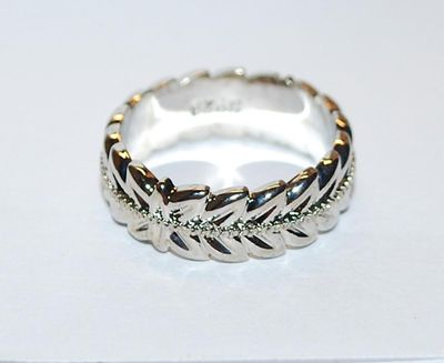 Size 7 Marked .925 Infinity Style SILVER RING with PALM FROND Design on a SILVER Band (4.3g)