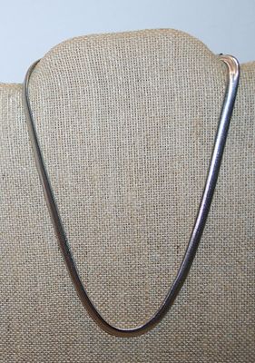 Marked "SUGARFIX" Bright Silver Tone Snakeskin Style NECKLACE with Lobster Clasp 13" L