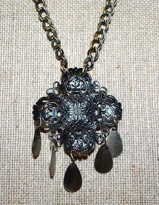 Beautiful VINTAGE Deep Gold Colored PURPLE Cabochon PENDANT (2½" x 2") with Matching Purple Globes on a Brass Colored NECKLACE...